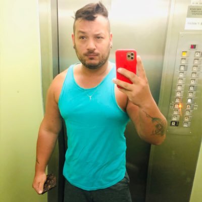 Profile Picture of Emanuel Pinto  (@Emanuelnoe19) on Twitter