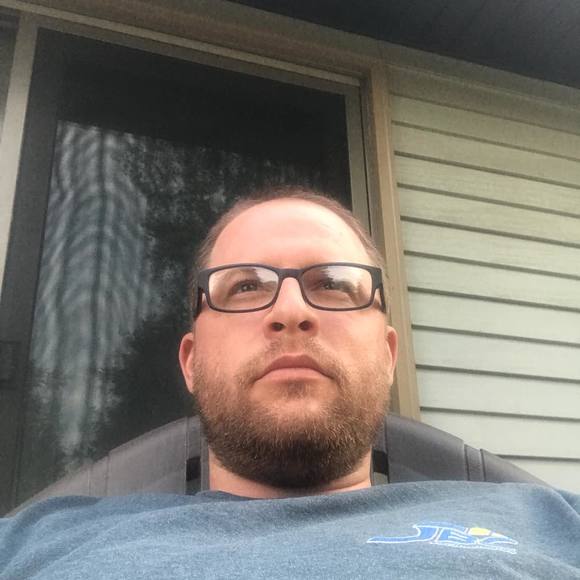 Profile Picture of Cody Fitzgerald (@codyjf) on Poshmark