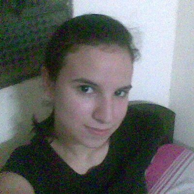 Profile Picture of Valeria Echeverria (@valeservin10) on Twitter