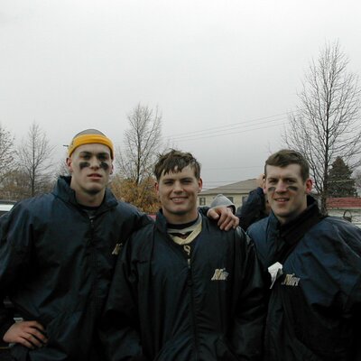 Profile Picture of Honor Man (@HonorMan_Looney) on Twitter