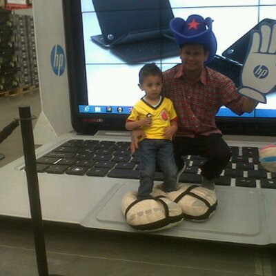 Profile Picture of Hugo Araujo Zambrano (@hugobernelis) on Twitter