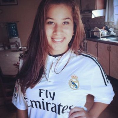 Profile Picture of Jazmin Arevalo (@jazmin_arevalo) on Twitter