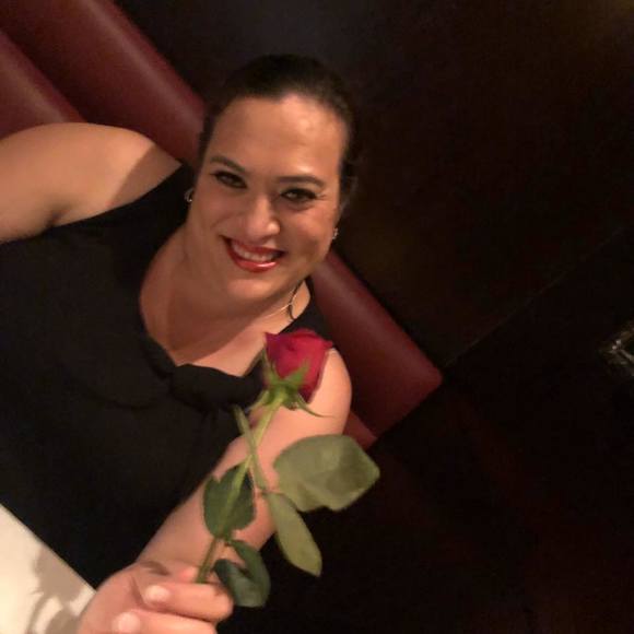 Profile Picture of Teresa Lineaweaver (@tklineaweaver) on Poshmark