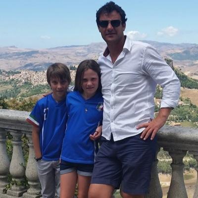 Profile Picture of Rob Phillips (@No_1_No_9) on Twitter