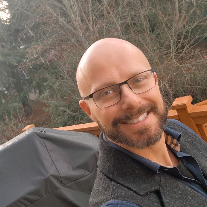 Profile Picture of Steve Warshaw (@donpelon77) on Tiktok