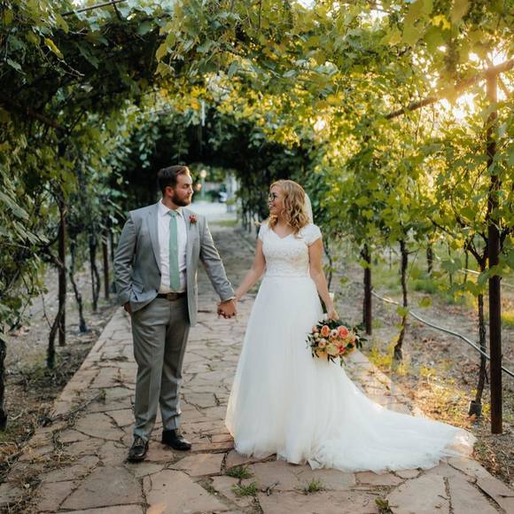 Profile Picture of Alex Sallade (@alex1462) on Poshmark