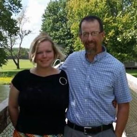 Profile Picture of Andrea Kiewel (@sakiewel) on Poshmark