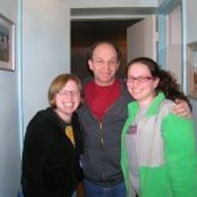 Profile Picture of Paula Turow (@paulast1225) on Twitter