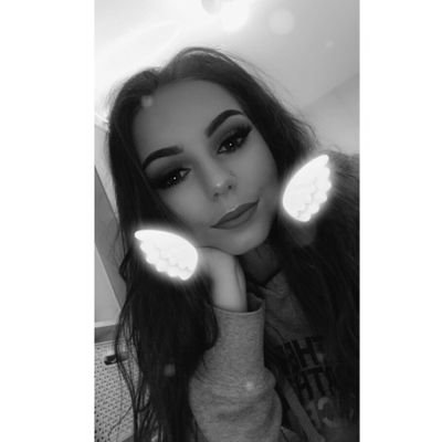 Profile Picture of Jodie McCartney (@JodieMcCartney4) on Twitter