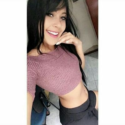 Profile Picture of Amanda Graff (@amandinhagraff) on Twitter