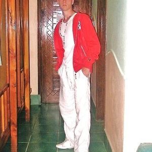 Profile Picture of Rob Mcmahon (@pullinmachine) on Myspace