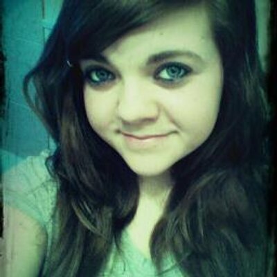 Profile Picture of ∞ Alyssa Calvert ∞ (@alyssa_calvert) on Twitter