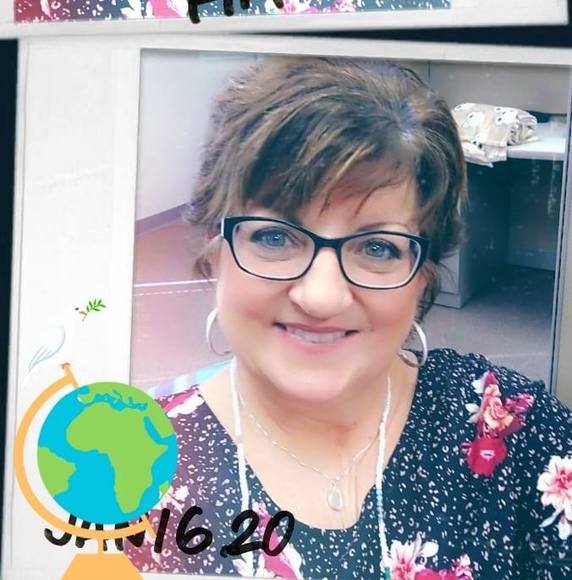 Profile Picture of Kelly Reid (@flashy44) on Poshmark