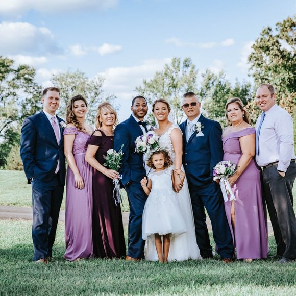 Profile Picture of Dawn Barrett (@dawnbarrett429) on Poshmark