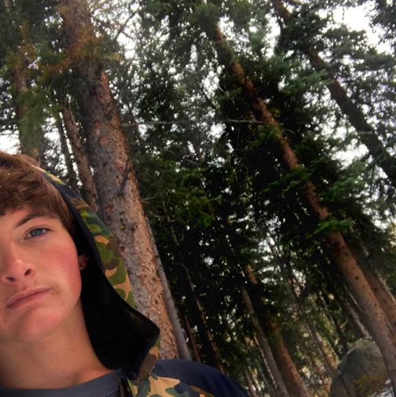 Profile Picture of Isaac Tarver (@tarverfly) on Poshmark