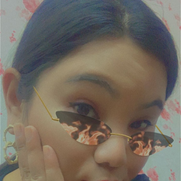 Profile Picture of Dikila Sherpa (@dikilasherpa) on Poshmark