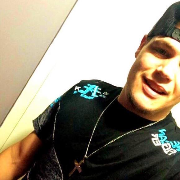 Profile Picture of David Hardy (@hardy357) on Poshmark