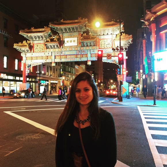 Profile Picture of Savannah Mcmanus (@scm92591) on Poshmark