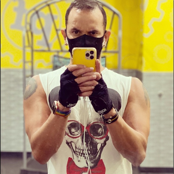 Profile Picture of Raphael Silva costa (@raphme) on Poshmark