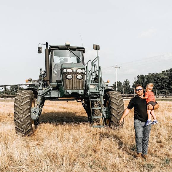 Profile Picture of Tyler Green (@tylergreen895) on Poshmark