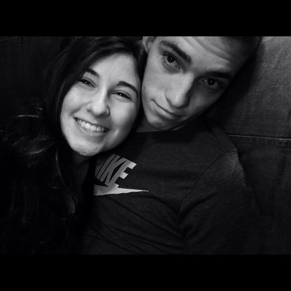 Savanna Schmidt - Poshmark Profile Picture of Savanna Schmidt (@savannaschmidt1) on Poshmark