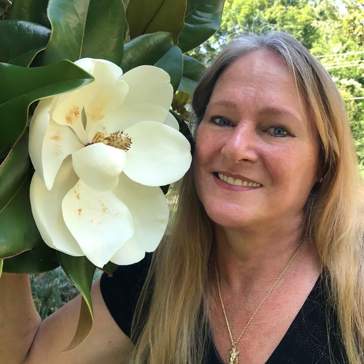 Profile Picture of Kim Burton (@@jetangel63) on Tiktok
