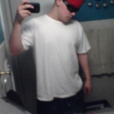 Profile Picture of Ryan Stearns (@RyanIsNotHuman) on Twitter