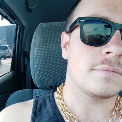 Profile Picture of Jonathan Allen (@allen_operaboy) on Twitter