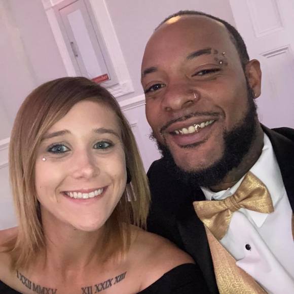 Profile Picture of Annah Stracener (@annahhuh) on Poshmark