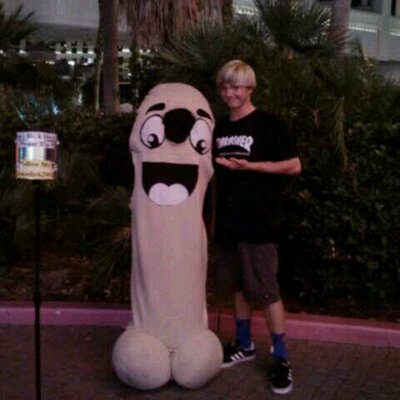 Profile Picture of Adam Warman (@adam_warman) on Twitter