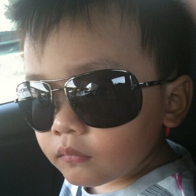 Profile Picture of Mario Dizon (@martinafterdark) on Twitter