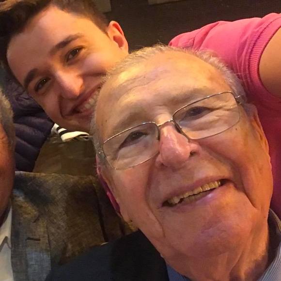 Profile Picture of Yarin Benaloul (@yarinben) on Poshmark