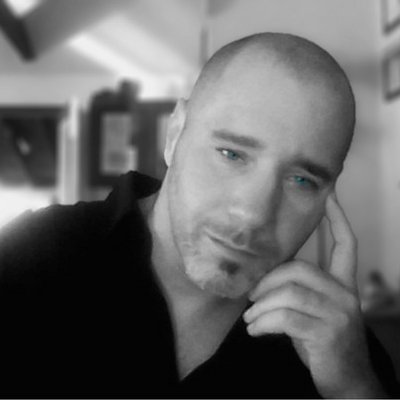 Profile Picture of Dave D'Esposito (@ArtMonkey1970) on Twitter