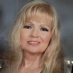 Profile Picture of Vickie Houghton Whicker (@vicwhik) on Instagram