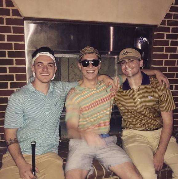 Profile Picture of Tim Swierzewski (@tim_swierzewski) on Poshmark