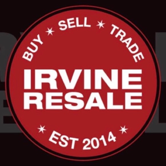 Profile Picture of Irvine Resale (@irvineresle) on Poshmark