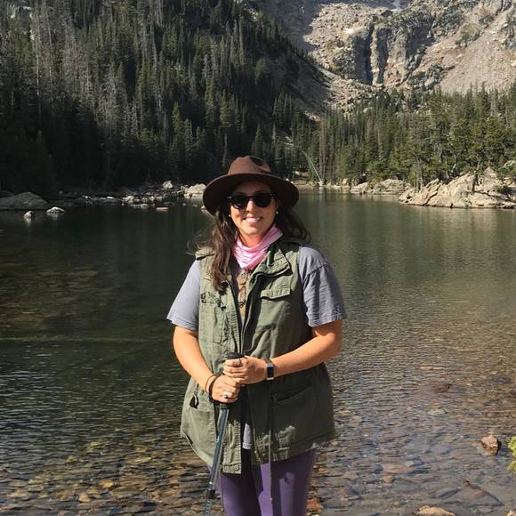 Profile Picture of Shelly Strickland (@seeshells123) on Poshmark