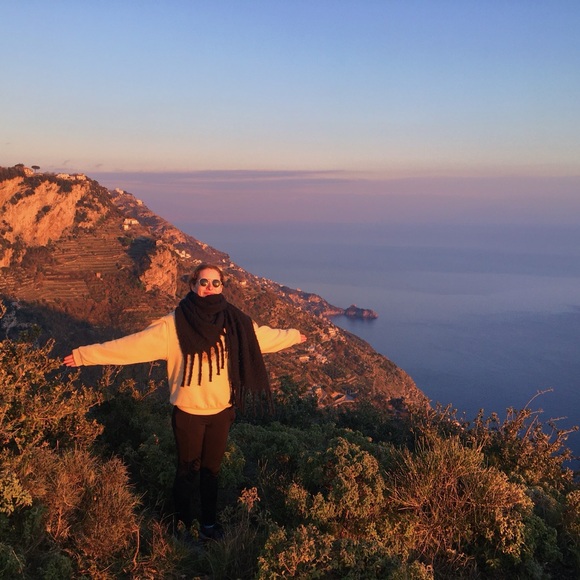 Autumn Apgar-neeld - Poshmark Profile Picture of Autumn Apgar-neeld (@apgarneeld) on Poshmark