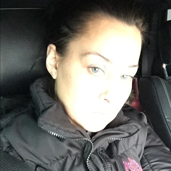 Profile Picture of Mirjana Krstic (@mimm81) on Poshmark