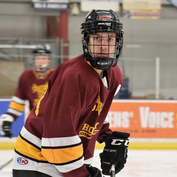 Profile Picture of Cameron Krugel (@cameron_krugel) on Poshmark