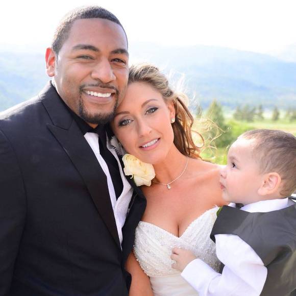 Profile Picture of Nadia Neamo (@nadialovelace) on Poshmark