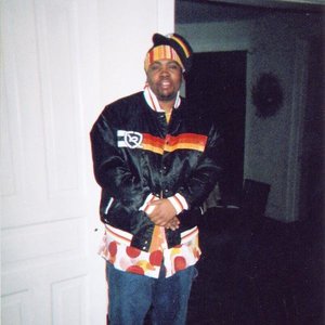 Profile Picture of Dorian Harkins (@gottagetmypaperspread) on Myspace