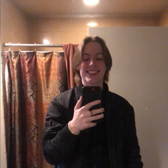 Profile Picture of Michael Kilcommons (@kilco) on Poshmark