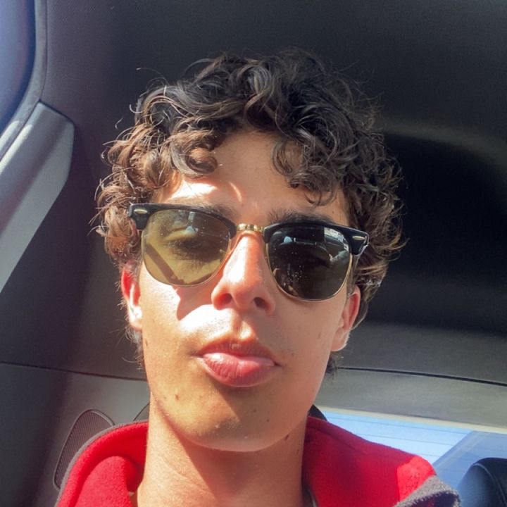 Profile Picture of Paul (@p_kurgy12) on Tiktok