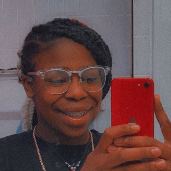 Profile Picture of Harmony Jackson (@str1p4aj_) on Poshmark