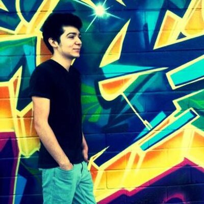 Profile Picture of Stephen (@StephenReadyRev) on Twitter