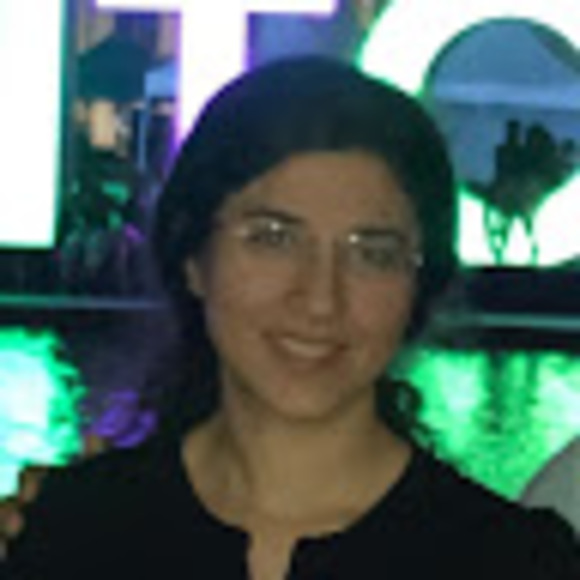 Profile Picture of Mozhdeh Mehdizadeh (@mozhdehm) on Poshmark