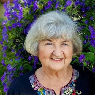 Profile Picture of Ellen Hapelt (@Ellen-Hapelt) on Facebook