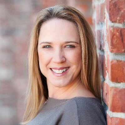 Profile Picture of Tammy Kern (@TammyKernHomes) on Twitter