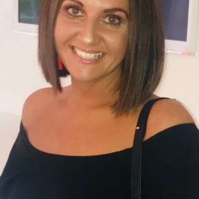 Profile Picture of Sian Thomas (@SianiCThomas) on Twitter